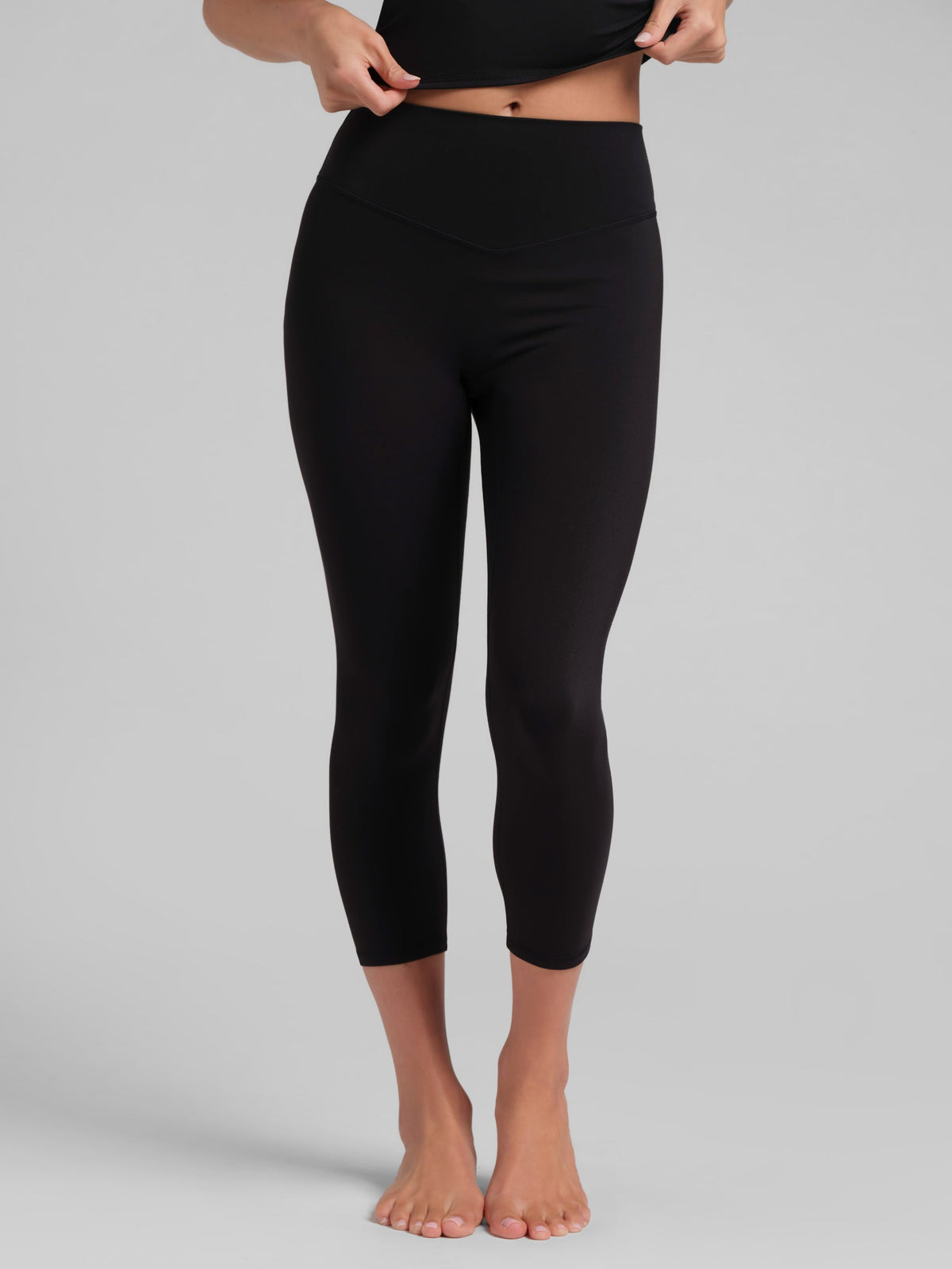 ComfrtCore™ 2.0 High-Waist Capri 21"