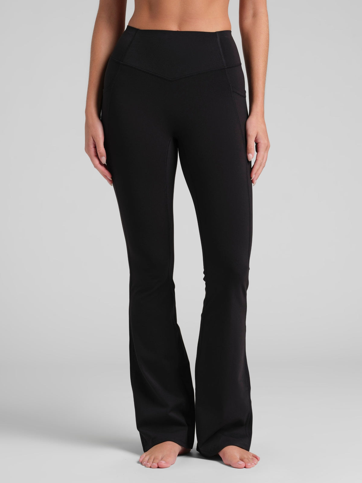 ComfrtCore™ 2.0 Sculpt High-Waist Flare Legging