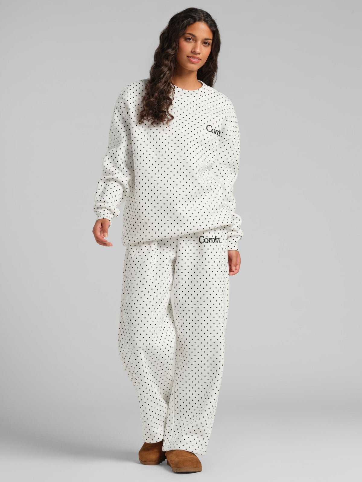 Minimalist Straight Leg Sweatpants