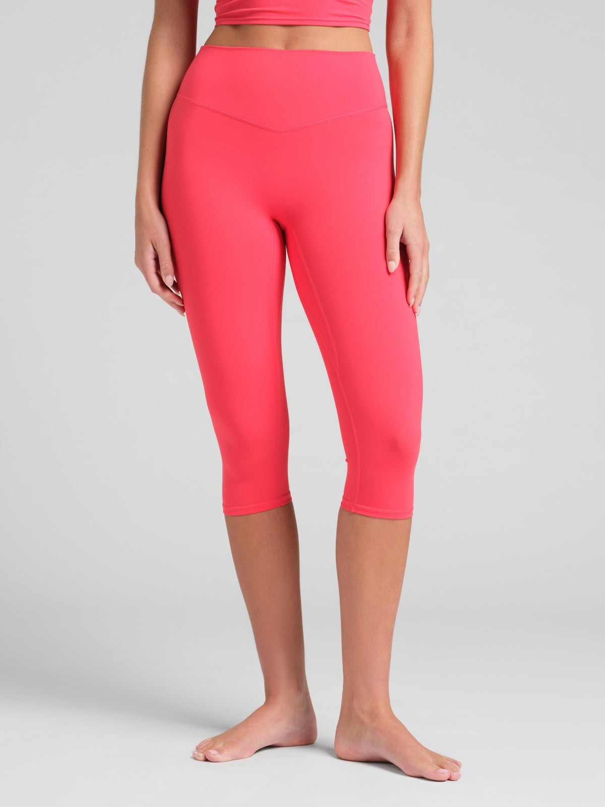 ComfrtCore™ 2.0 High-Waist Capri 18"