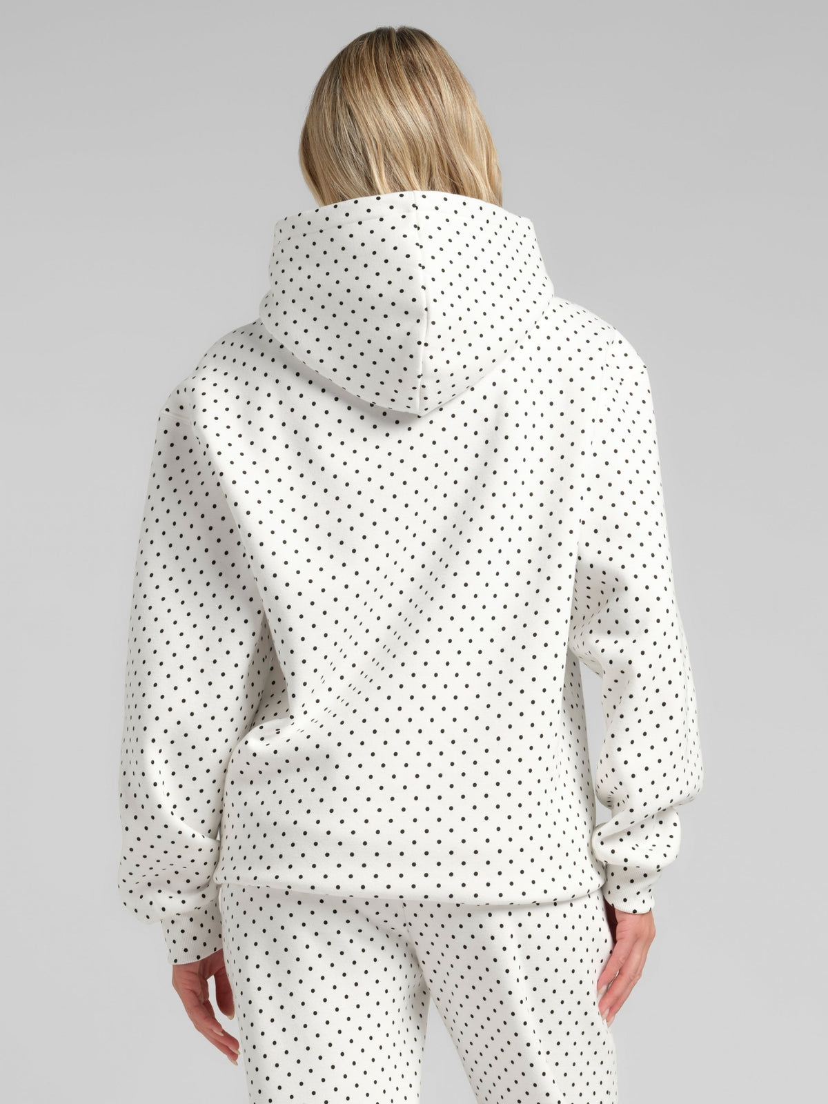 Minimalist Hoodie – Mega