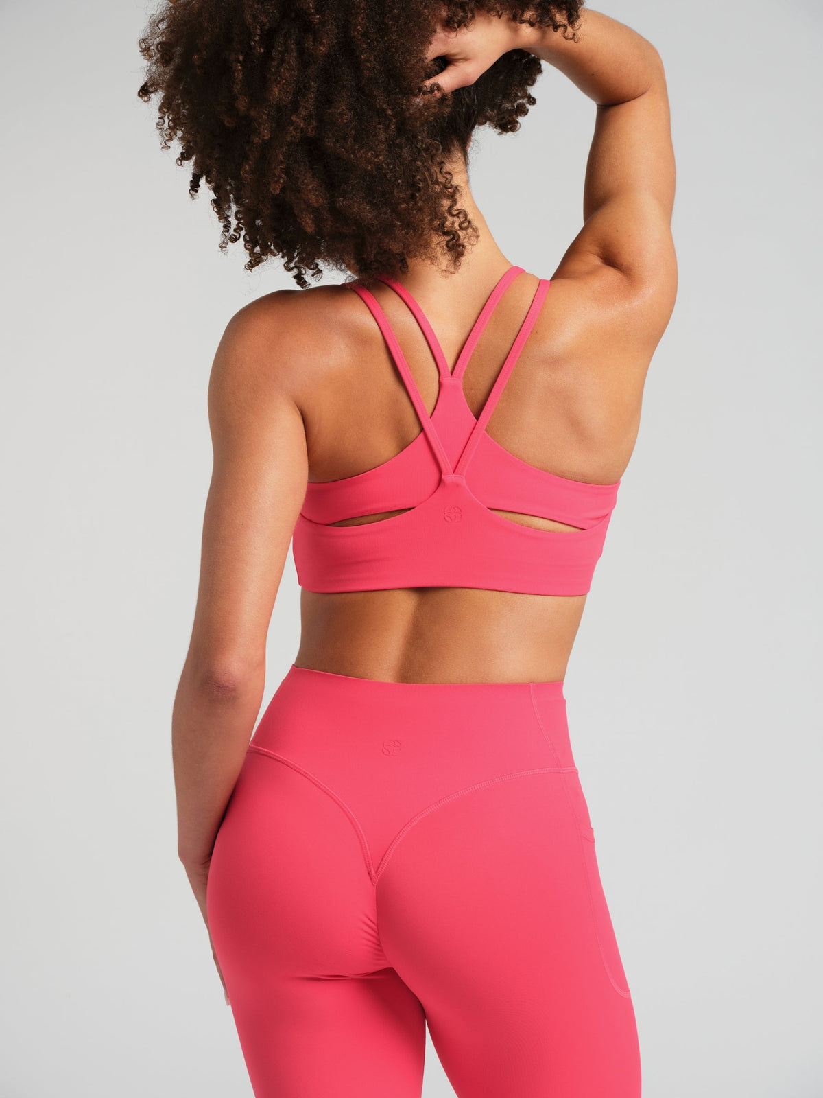 ComfrtCore™ 2.0 Cross Back Strappy Bra