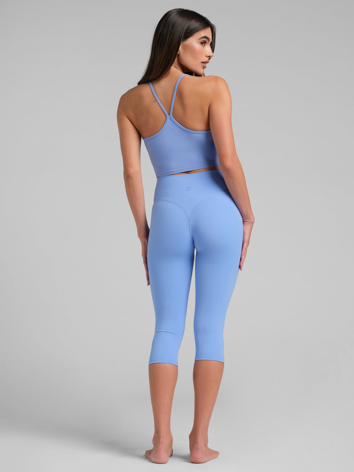 ComfrtCore™ 2.0 High-Waist Capri 18"